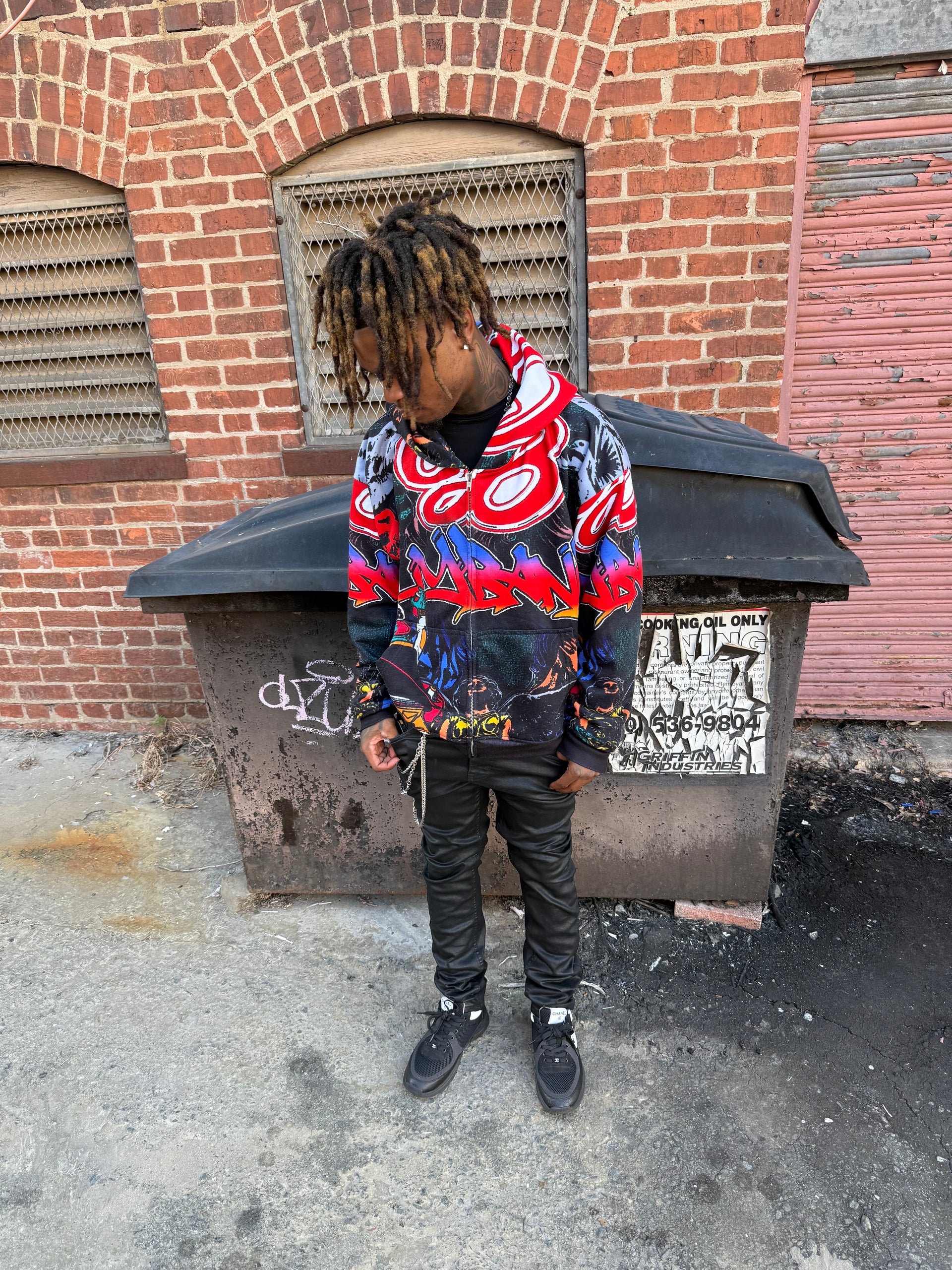 Graffiti Zipup (Black)